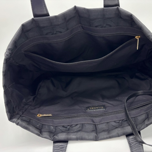 Chanel Black Nylon Travel Line Tote - Picture 10 of 15